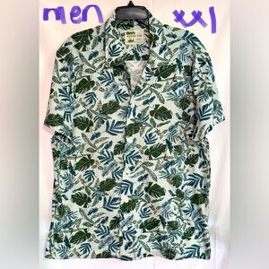 Green Leaf Print Men's Casual Shirt